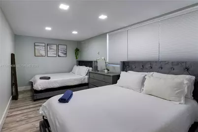 437 NE 107th St, Miami, FL 33161 - Photo 15