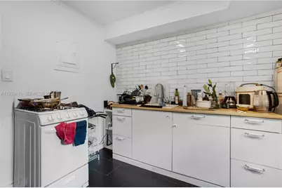 9210 NW 4th Ave, Miami, FL 33150 - Photo 23