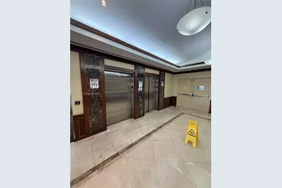 925 NE 30th Ter #200, Homestead, FL 33033 - Photo 5