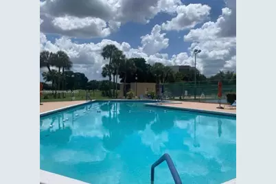 6921 Environ Blvd #6R, Lauderhill, FL 33319 - Photo 11