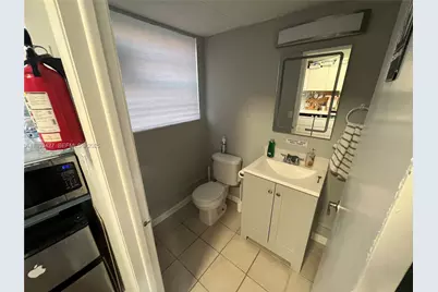 145 Madeira Ave #205, Coral Gables, FL 33134 - Photo 9