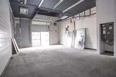 2235 NW 20th St, Miami, FL 33142 - Photo 9