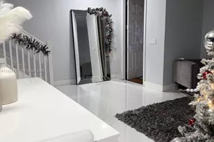 10598 West 33rd Ct, Hialeah, FL 33018 - Photo 13