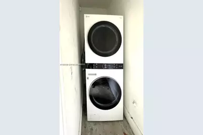 118 NW 24th St #2, Miami, FL 33127 - Photo 11