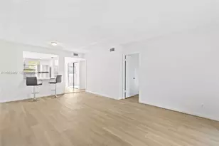 7605 NW 5th Pl, Margate, FL 33063 - Photo 9