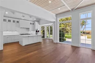 43 N Beach Rd, Jupiter Island, FL 33455 - Photo 29