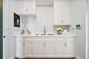 43 N Beach Rd, Jupiter Island, FL 33455 - Photo 55