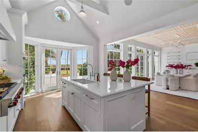 43 N Beach Rd, Jupiter Island, FL 33455 - Photo 25