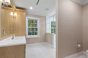 43 N Beach Rd, Jupiter Island, FL 33455 - Photo 53