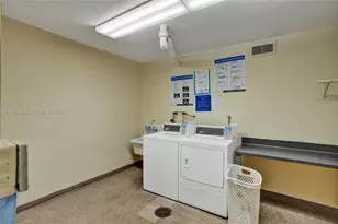 2750 NE 183rd St, Aventura, FL 33160 - Photo 33