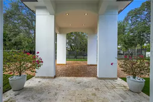 7780 SW 110th St, Pinecrest, FL 33156 - Photo 5