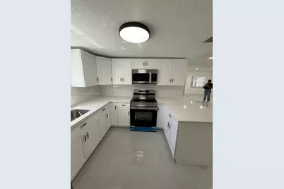 10597 NW 30th Ave, Miami, FL 33147 - Photo 23