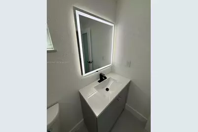 10597 NW 30th Ave, Miami, FL 33147 - Photo 35