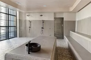 159 NE 6th St, Miami, FL 33132 - Photo 39