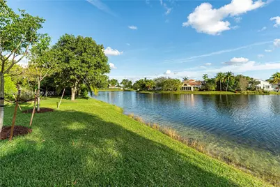 15674 NW 12th Mnr, Pembroke Pines, FL 33028 - Photo 31
