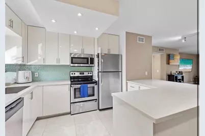 8511 Old Country Mnr #408, Davie, FL 33328 - Photo 1