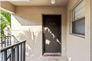 8511 Old Country Manor, Davie, FL 33328 - Photo 7