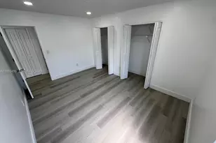 8754 NW 149th Terrace, Miami Lakes, FL 33018 - Photo 15