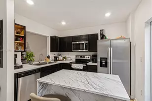 476 NE 5th St, Florida City, FL 33034 - Photo 7