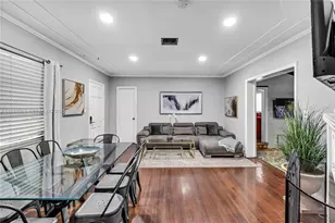 427 NE 107th St, Miami, FL 33161 - Photo 39