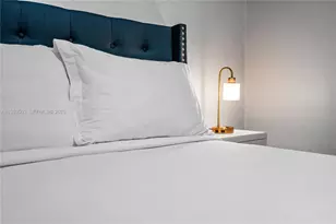 427 NE 107th St, Miami, FL 33161 - Photo 31