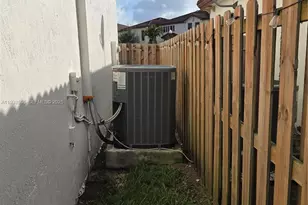 634 SE 37th Ave, Homestead, FL 33033 - Photo 31