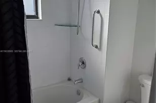 634 SE 37th Ave, Homestead, FL 33033 - Photo 15