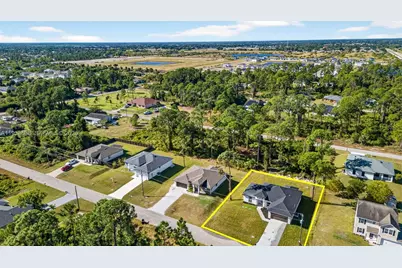 220 Lomax Ave, Lehigh Acres, FL 33974 - Photo 27