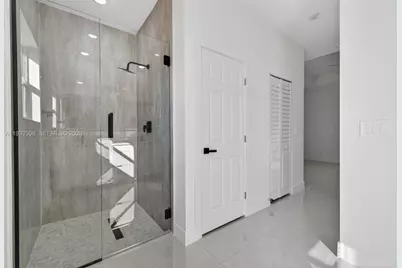 220 Lomax Ave, Lehigh Acres, FL 33974 - Photo 15