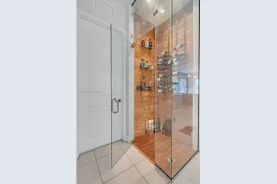 3332 W 95th Ter, Hialeah, FL 33018 - Photo 9