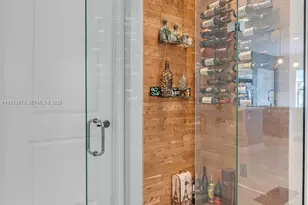 3332 W 95th Terrace, Hialeah, FL 33018 - Photo 9