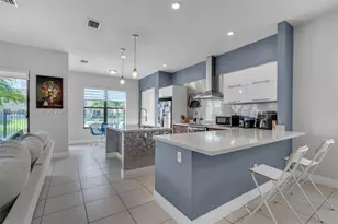 3332 W 95th Terrace, Hialeah, FL 33018 - Photo 7