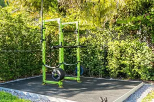 8271 SW 67th St, Miami, FL 33143 - Photo 17