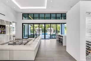 8271 SW 67th St, Miami, FL 33143 - Photo 27