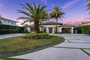 8271 SW 67th St, Miami, FL 33143 - Photo 23