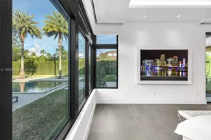 8271 SW 67th St, Miami, FL 33143 - Photo 51