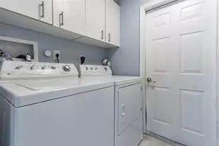 1996 NW 170th Terrace, Pembroke Pines, FL 33028 - Photo 35