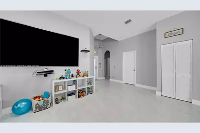 5460 SW 129th Ave, Miramar, FL 33027 - Photo 3