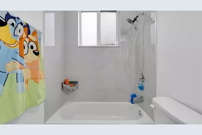 5460 SW 129th Ave, Miramar, FL 33027 - Photo 9