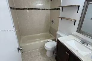 10773 Cleary Blvd, Plantation, FL 33324 - Photo 7