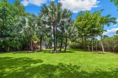 3500 Flamingo Dr, Miami Beach, FL 33140 - Photo 63