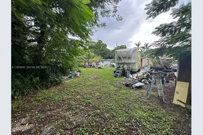 1511 SW 28th Way, Fort Lauderdale, FL 33312 - Photo 1