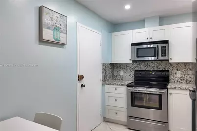1980 S Ocean Dr #11N, Hallandale Beach, FL 33009 - Photo 5