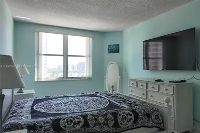 1980 S Ocean Dr #11N, Hallandale Beach, FL 33009 - Photo 15