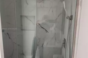 342 E 46th St, Hialeah, FL 33013 - Photo 7