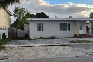 342 E 46th St, Hialeah, FL 33013 - Photo 15