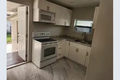 342 E 46th St #2, Hialeah, FL 33013 - Photo 5