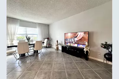 200 Diplomat Pkwy #530, Hallandale Beach, FL 33009 - Photo 5