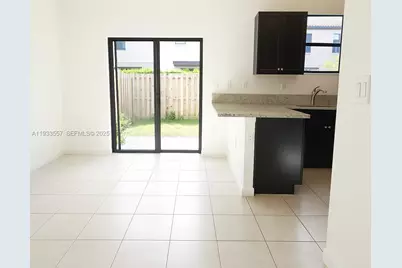 25224 SW 114th Ave #25224, Homestead, FL 33032 - Photo 3