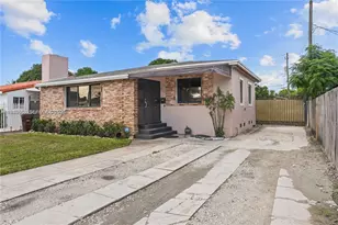 117 W 34th St, Hialeah, FL 33012 - Photo 1